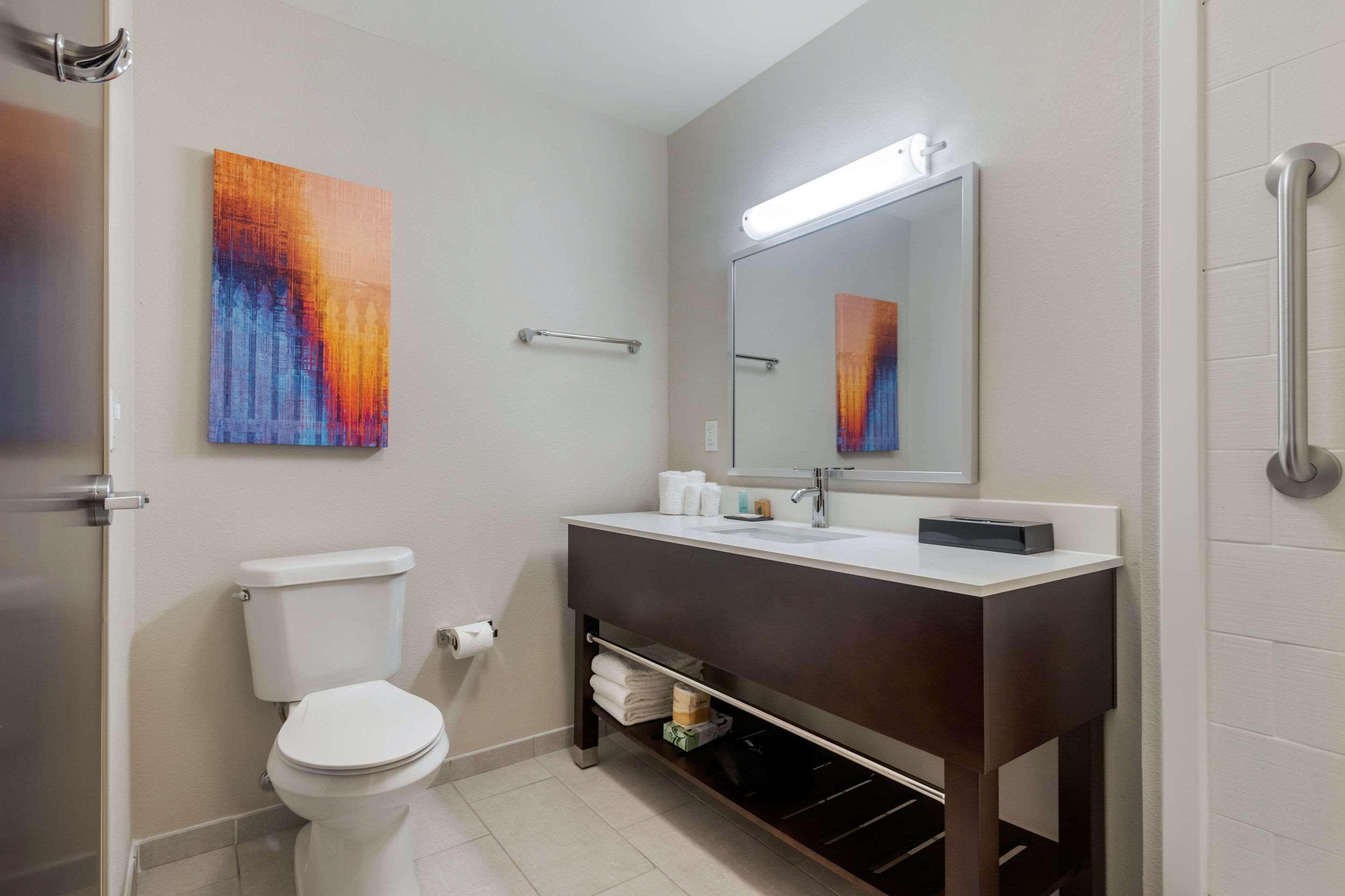 Hotel Mainstay Bricktown - Near Medical Center